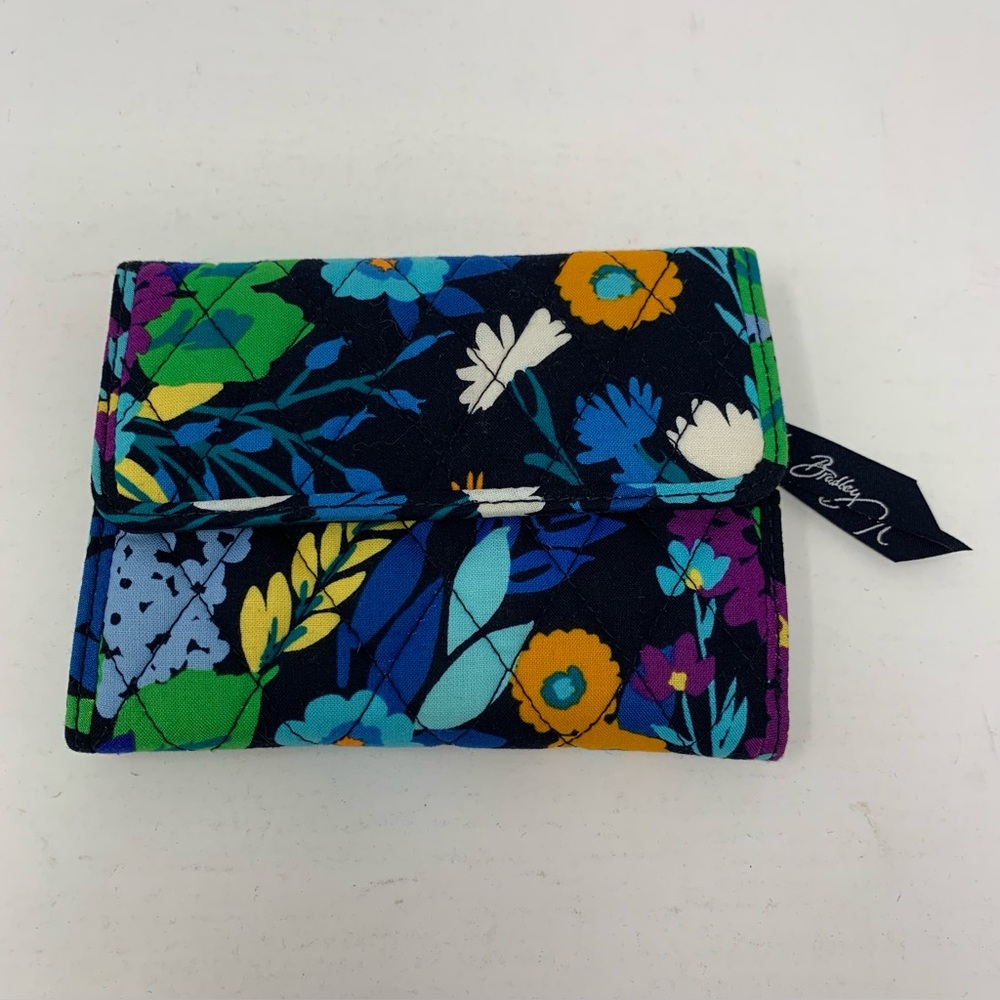 Vera Bradley Wallet Blue Floral